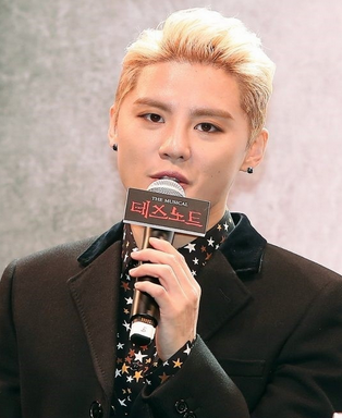 JYJ金俊秀,bigbang T.O.P,金俊秀入伍,朝鲜族网站,韩国娱乐新闻