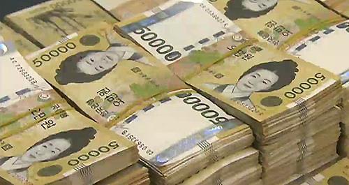 在韩国工作能挣多少钱？韩国人均月薪139万--417万韩元！