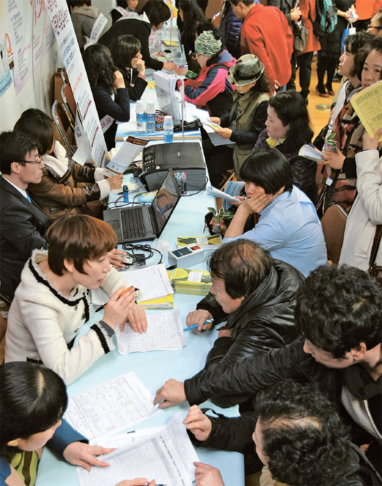 文在寅支持韩国社会型企业争创优质就业机会。----中韩人力网