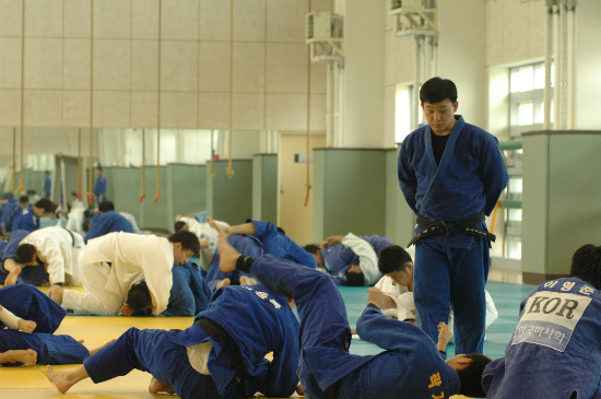 培养优秀的柔道选手——柔道竞技指导专业——韩国留学申请中心网